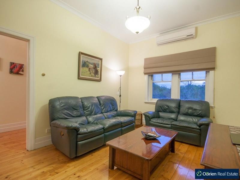 25 Sweet Wattle Drive, Cranbourne South VIC 3977