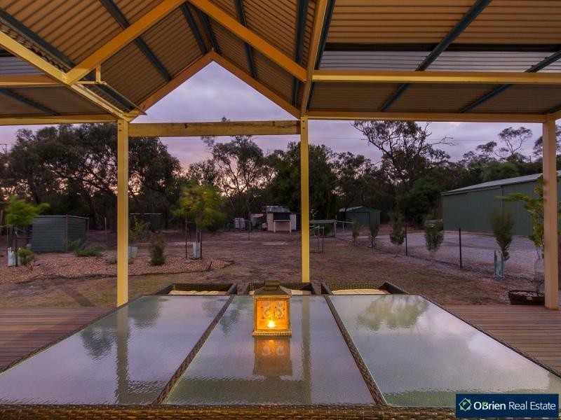 25 Sweet Wattle Drive, Cranbourne South VIC 3977
