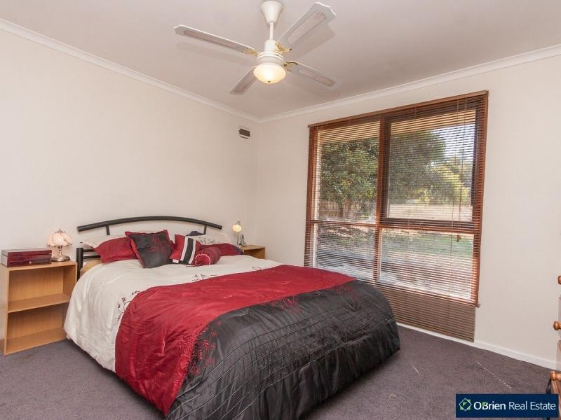 14 Warneet Road, Blind Bight VIC 3980