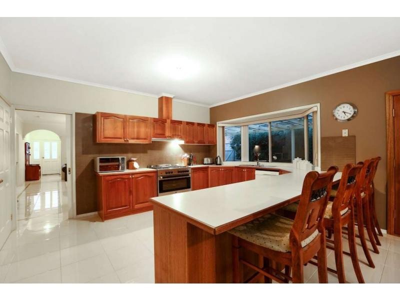 22 Ellesse Way, Berwick VIC 3806