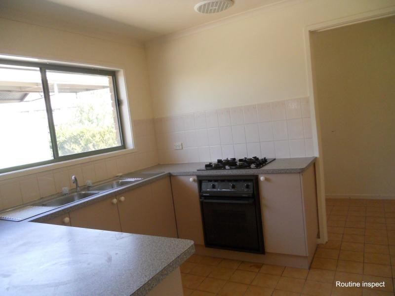 10 Terrapin Drive, Narre Warren South VIC 3805