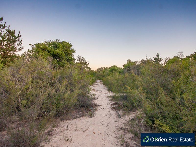 12-14 Sweetwattle Drive, Cranbourne South VIC 3977