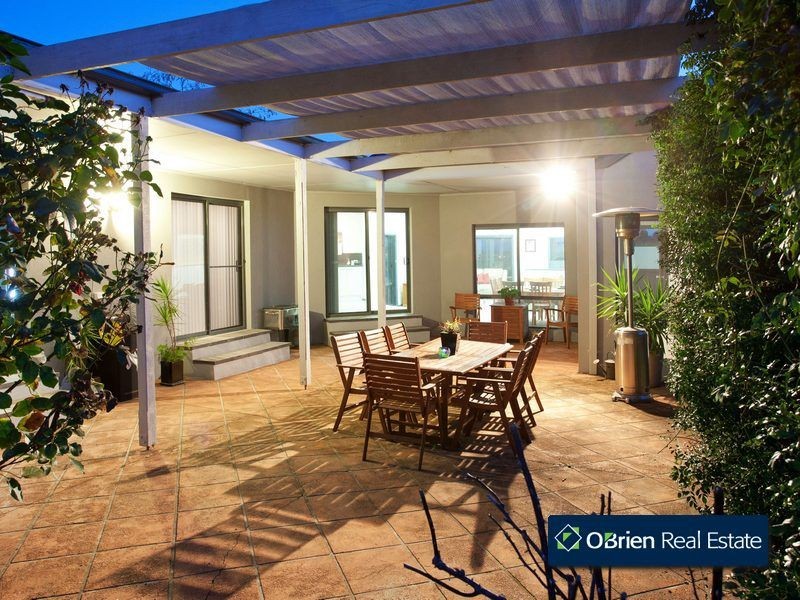 1 Cord Close, Berwick VIC 3806
