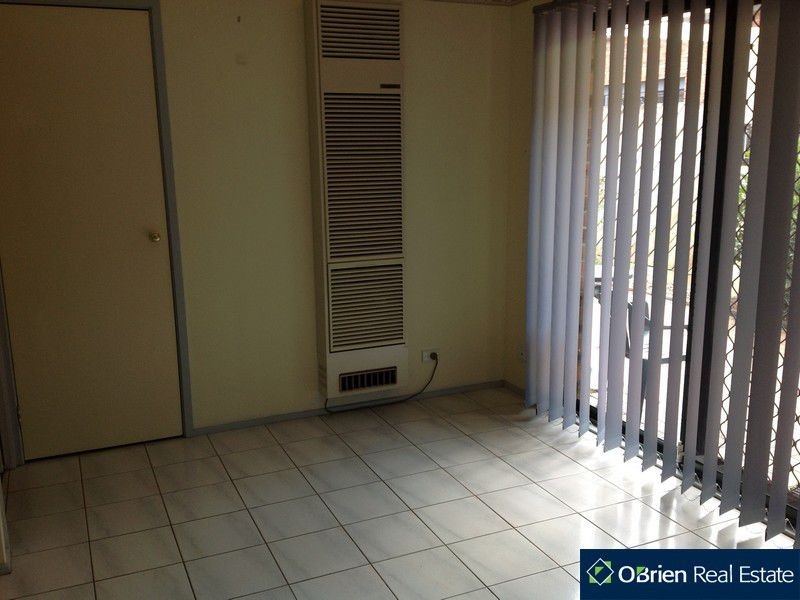 7B Coolabah Grove, Berwick VIC 3806