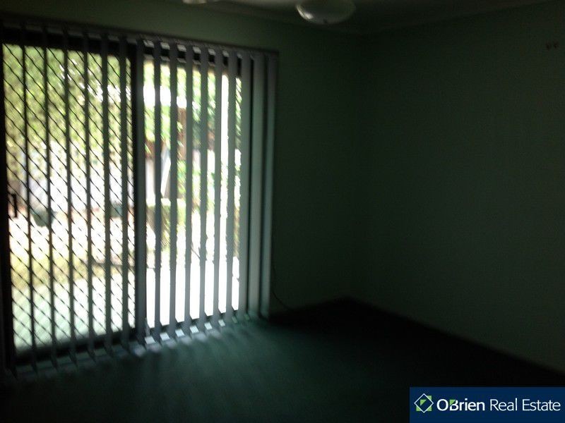 7B Coolabah Grove, Berwick VIC 3806