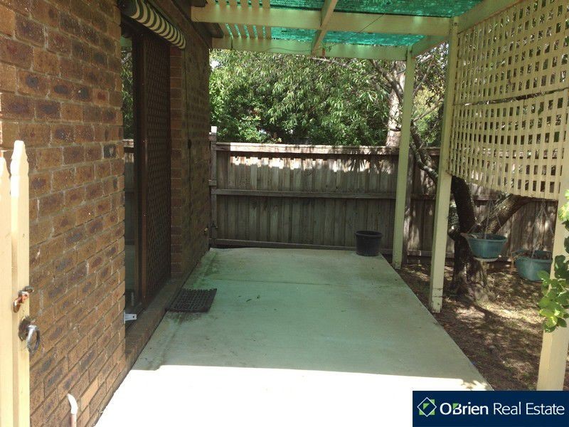 7B Coolabah Grove, Berwick VIC 3806