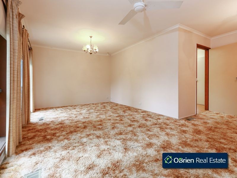 32 Winnima Avenue, Hampton Park VIC 3976