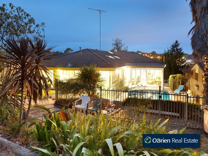 21 McNabb Street, Berwick VIC 3806