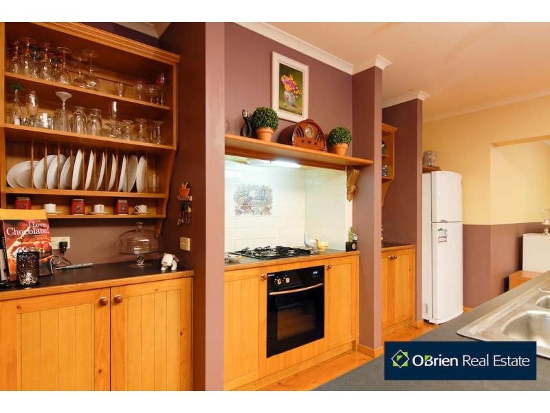 11 Eastern Park Square, Narre Warren South VIC 3805