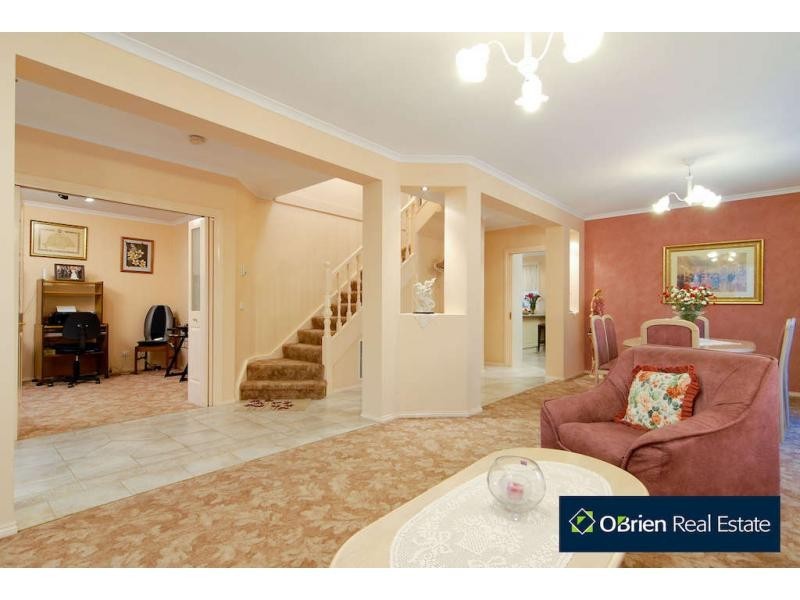 22 Harold Keys Drive, Narre Warren South VIC 3805