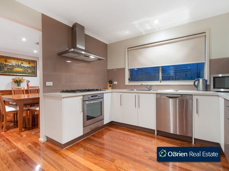 26 Godwin Avenue, Narre Warren VIC 3805