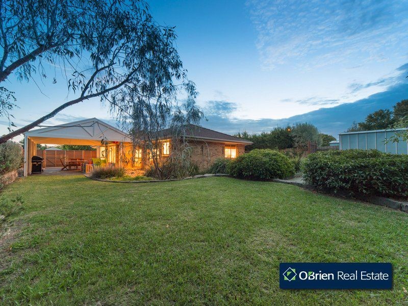26 Godwin Avenue, Narre Warren VIC 3805