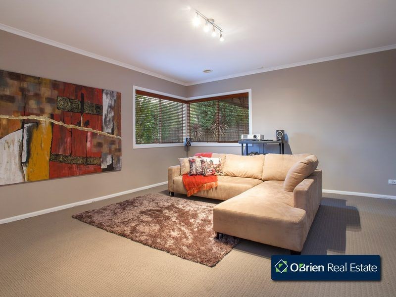 12 Lorne Court, Berwick VIC 3806