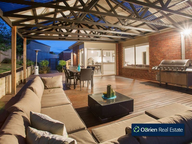12 Lorne Court, Berwick VIC 3806