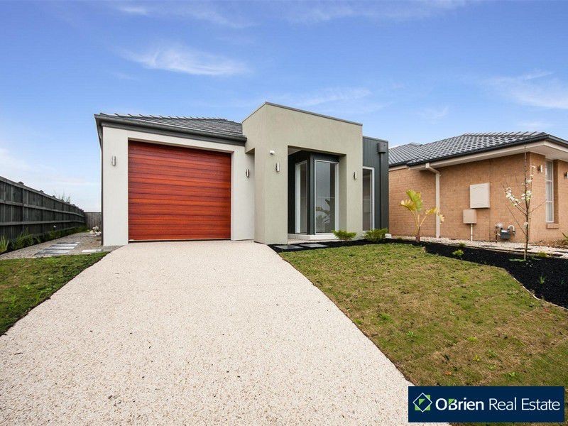25 Everlasting Boulevard, Cranbourne VIC 3977