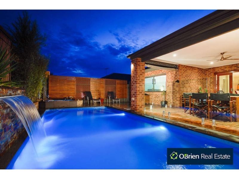 11 Misty Close, Berwick VIC 3806