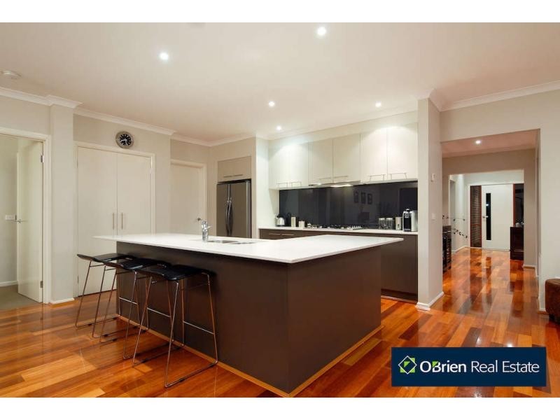 11 Misty Close, Berwick VIC 3806