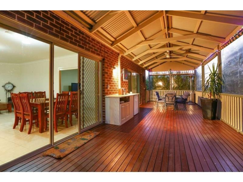 13 Grayden Drive, Berwick VIC 3806