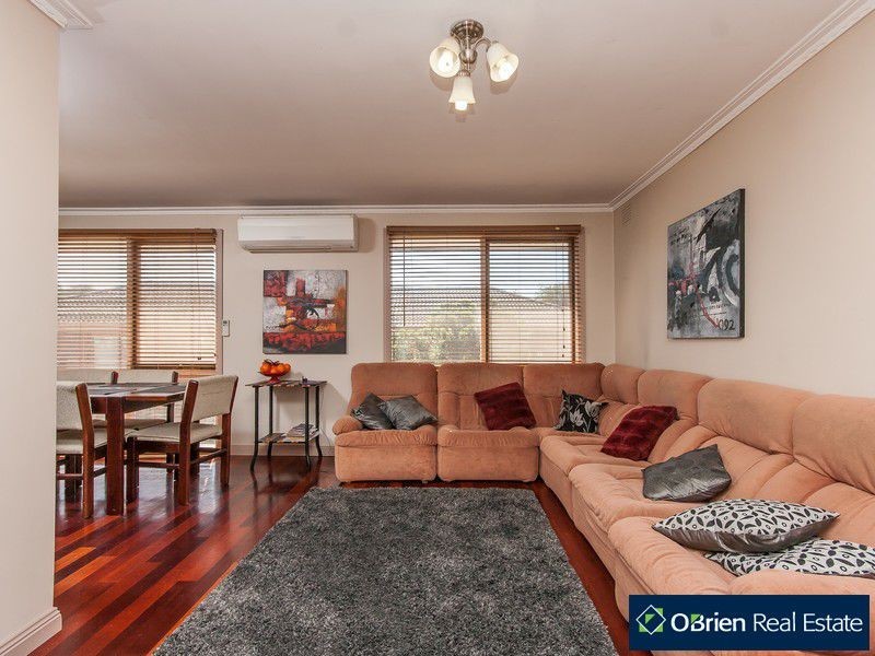 1 Haverstock Hill Close, Endeavour Hills VIC 3802