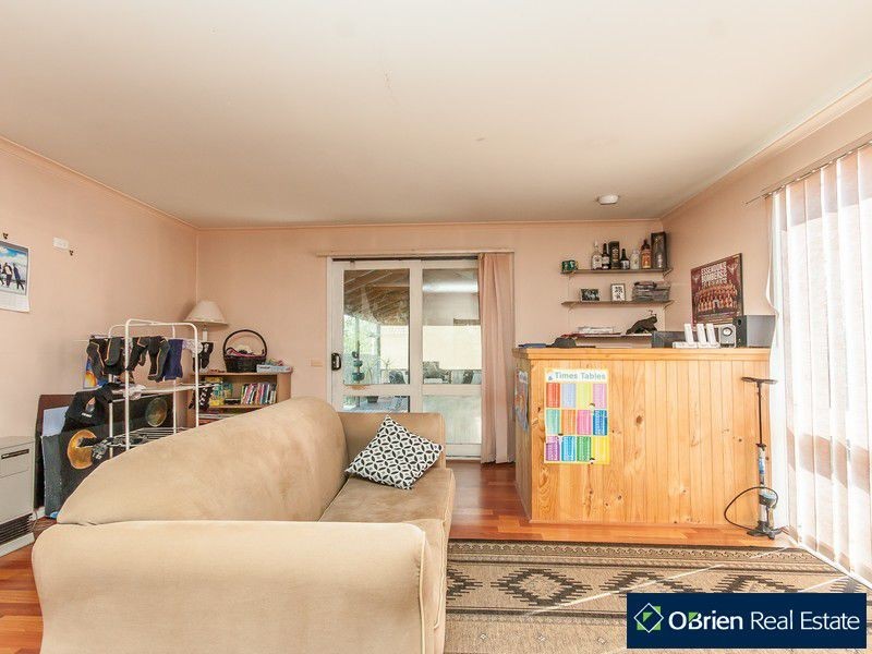 1 Haverstock Hill Close, Endeavour Hills VIC 3802