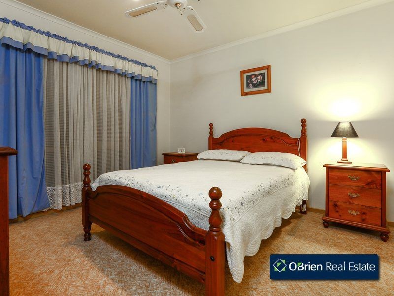 21 Theodore Terrace, Berwick VIC 3806