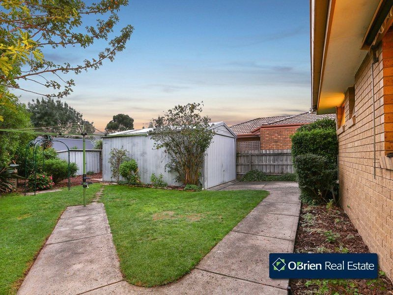 21 Theodore Terrace, Berwick VIC 3806