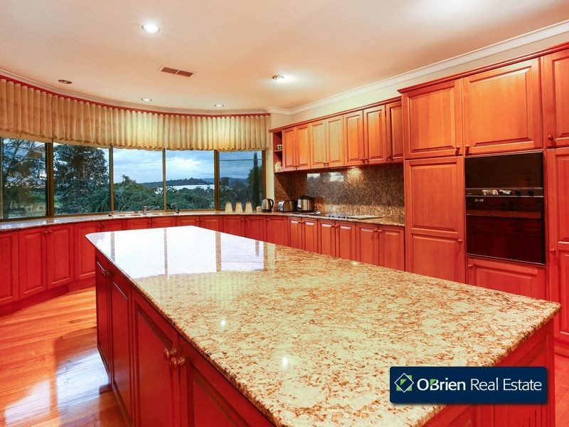 7 Tandderwen Court, Narre Warren North VIC 3804