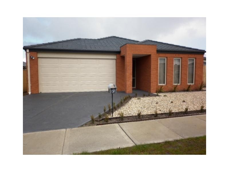 7 Charlbury Crescent, Cranbourne North VIC 3977