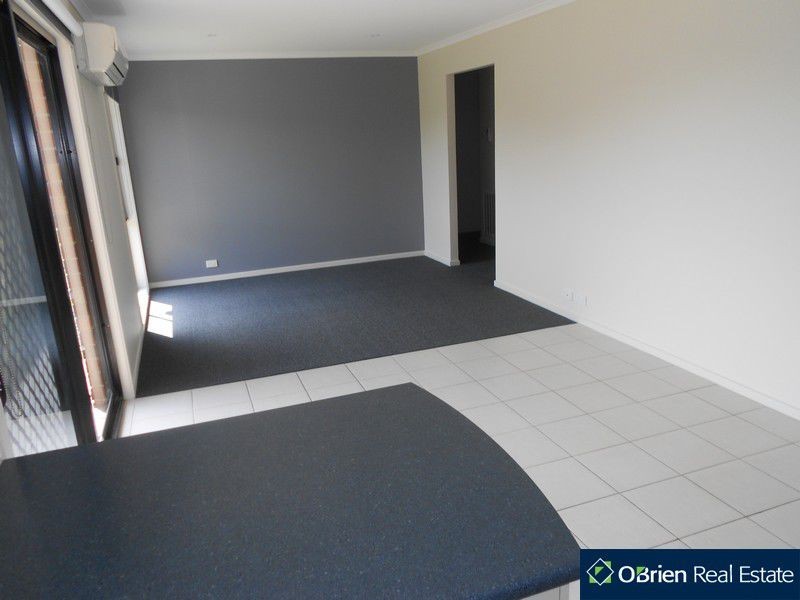 21 Sing Crescent, Berwick VIC 3806