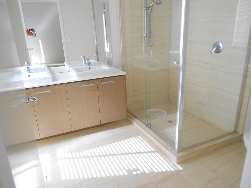 8 Edmund Street, Pakenham VIC 3810