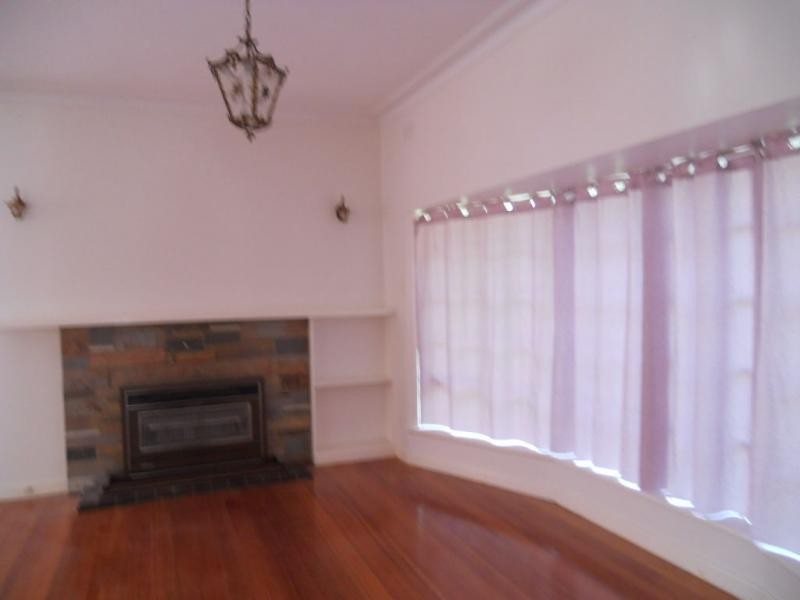 30 Wilson Street, Berwick VIC 3806