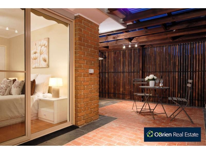 1/127 Warana Drive, Hampton Park VIC 3976