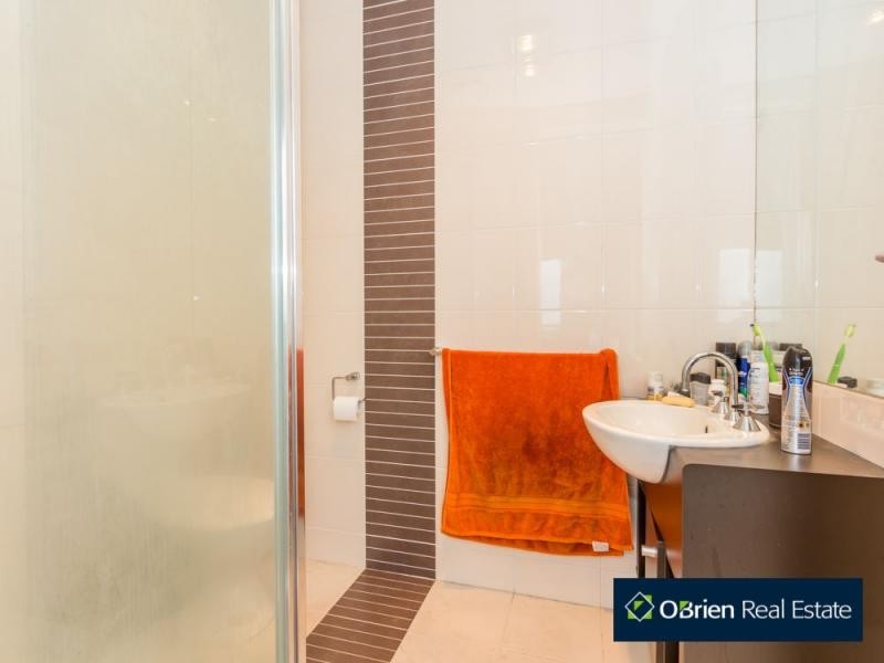 24/213 Normanby Road, Notting Hill VIC 3168