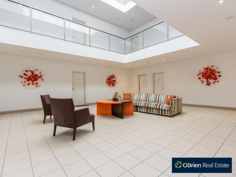 24/213 Normanby Road, Notting Hill VIC 3168