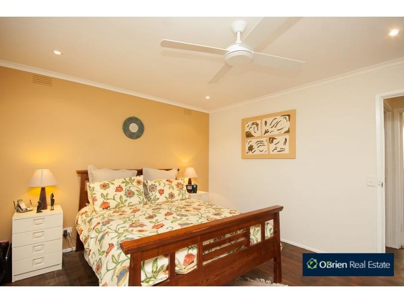 21 Jillian Street, Cranbourne VIC 3977