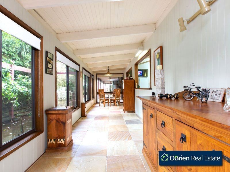 15 Halifax Road, Nar Nar Goon North VIC 3812