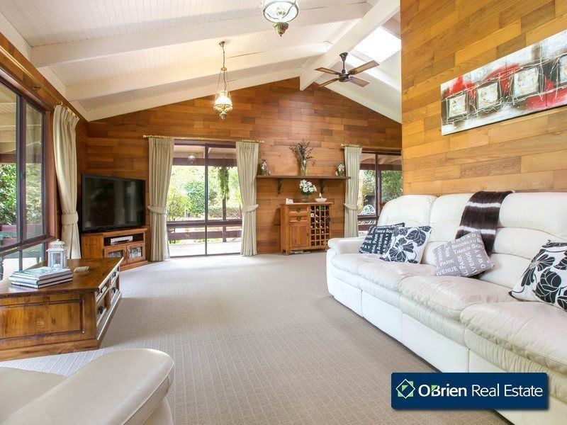 15 Halifax Road, Nar Nar Goon North VIC 3812