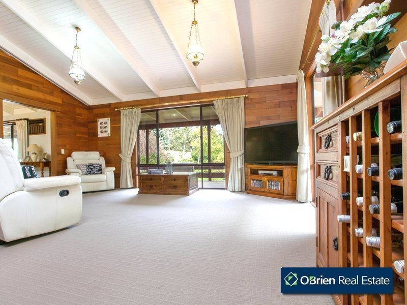 15 Halifax Road, Nar Nar Goon North VIC 3812