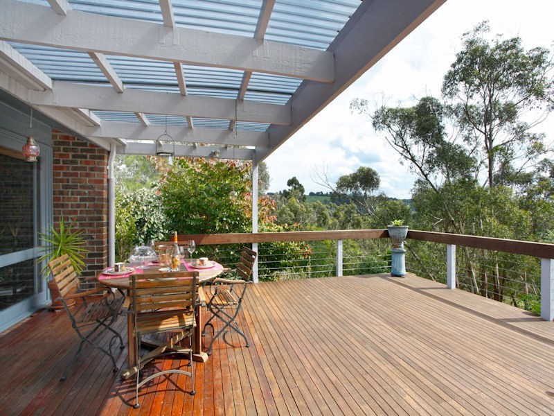 18 Brennan Avenue, Beaconsfield Upper VIC 3808