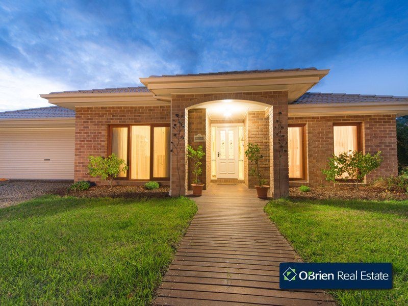 7 Alfred Close, Narre Warren North VIC 3804