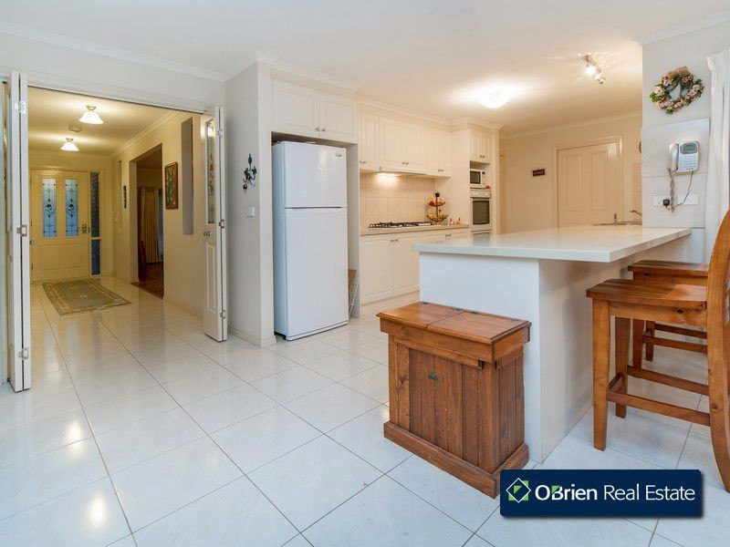 7 Alfred Close, Narre Warren North VIC 3804