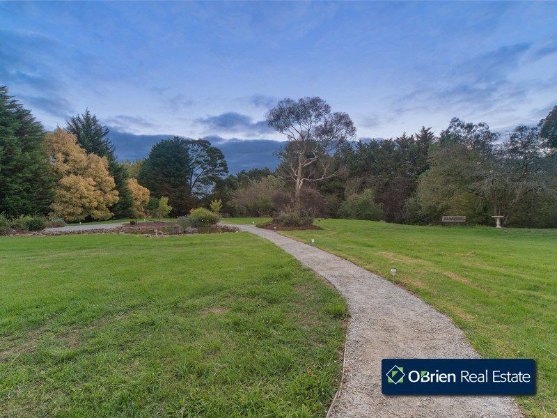 7 Alfred Close, Narre Warren North VIC 3804