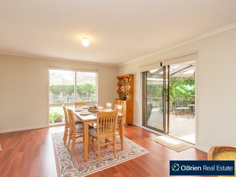 20 Hoop Pine Court, Cranbourne VIC 3977