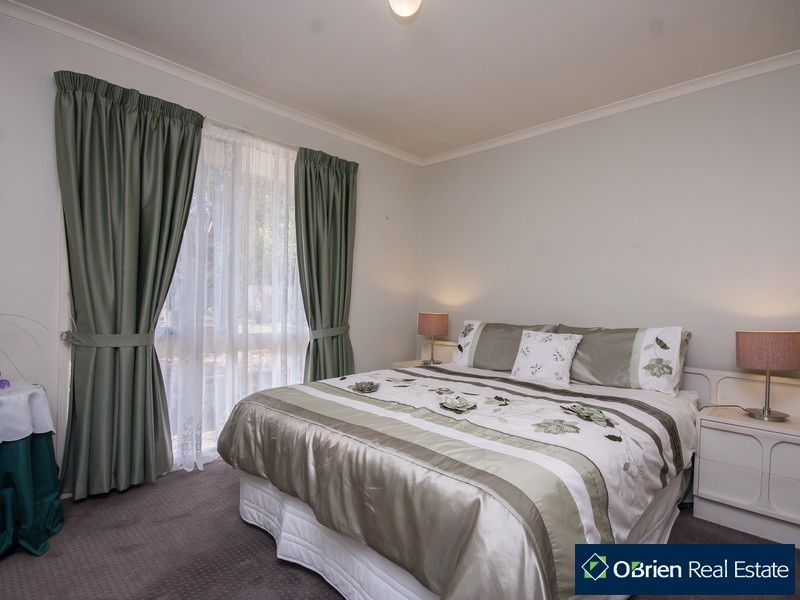 20 Hoop Pine Court, Cranbourne VIC 3977