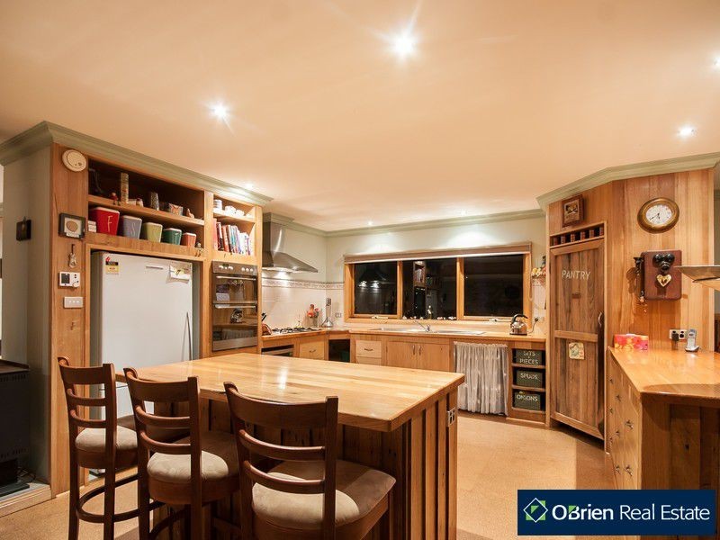 27 Altarnun Road, Langwarrin VIC 3910