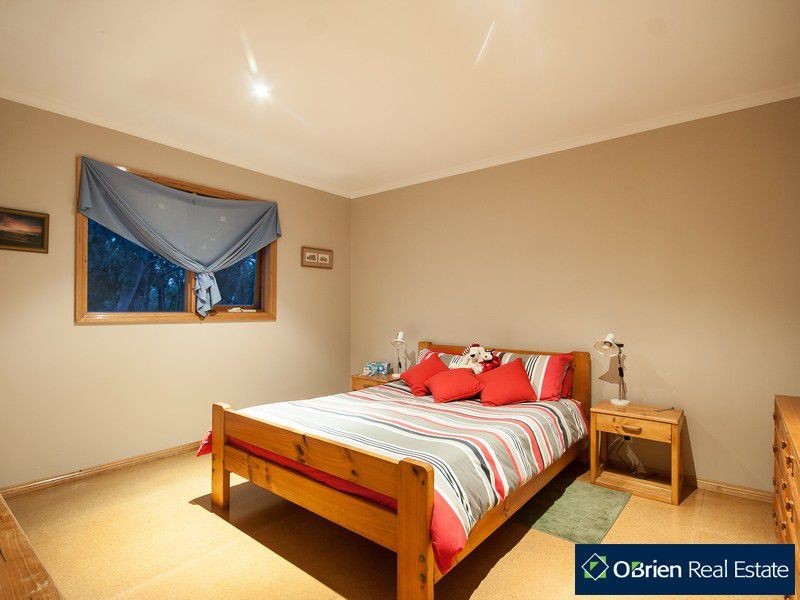 27 Altarnun Road, Langwarrin VIC 3910