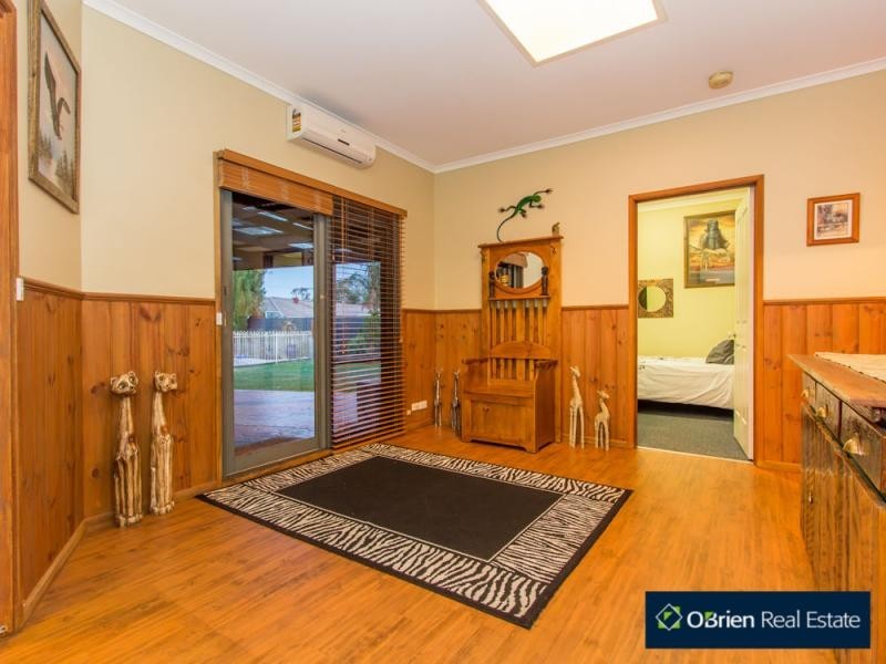 8 Eagle Court, Blind Bight VIC 3980