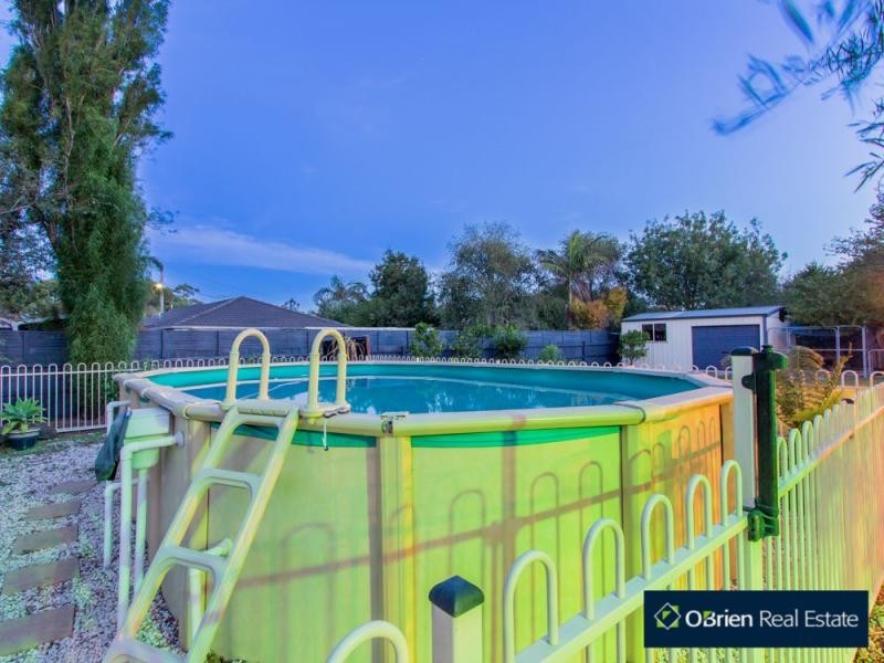8 Eagle Court, Blind Bight VIC 3980