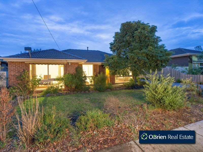 1/6 Averne Street, Cranbourne VIC 3977