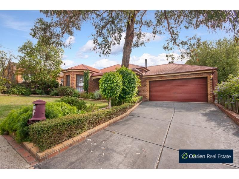33 Bevnol Road, Langwarrin VIC 3910